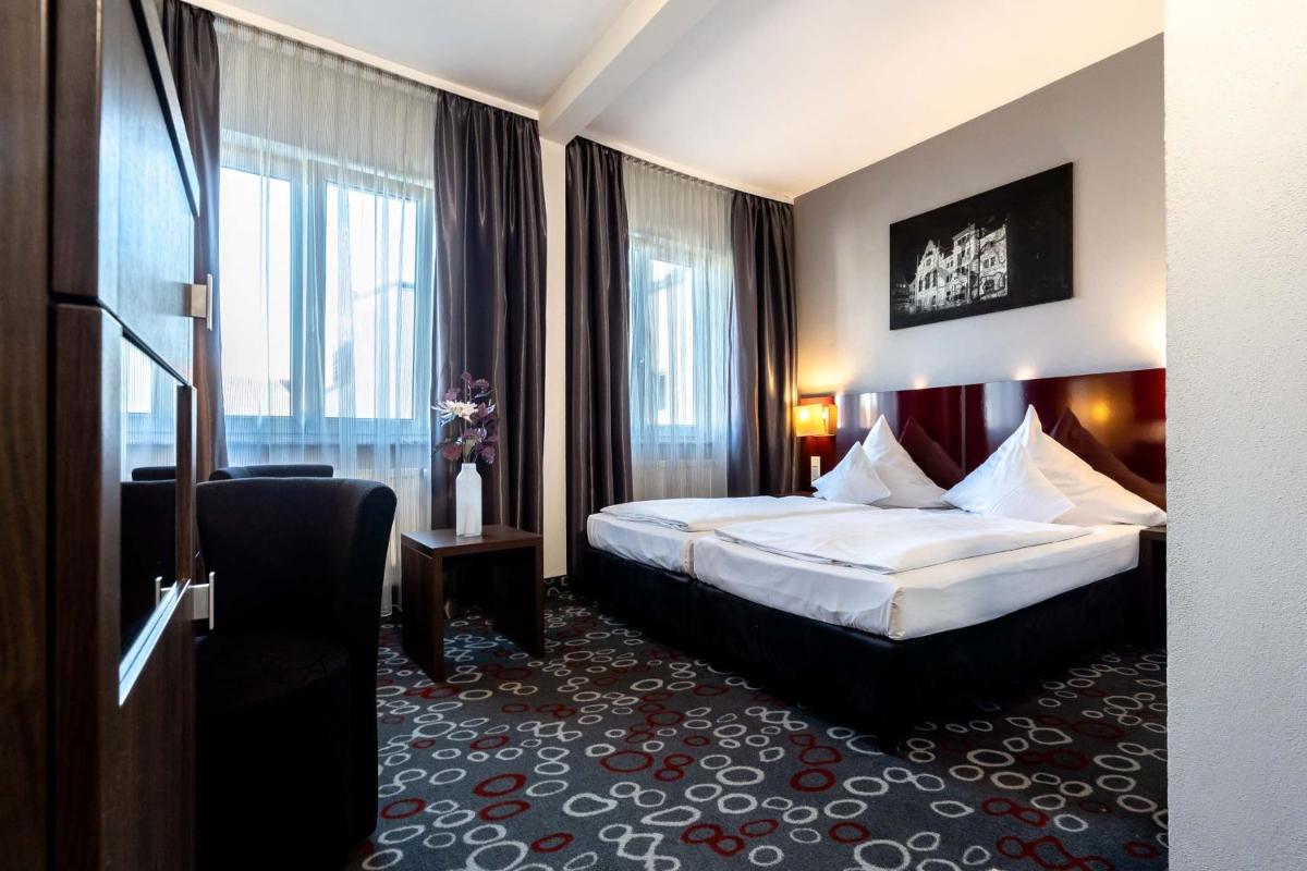 Altstadthotel - Housity