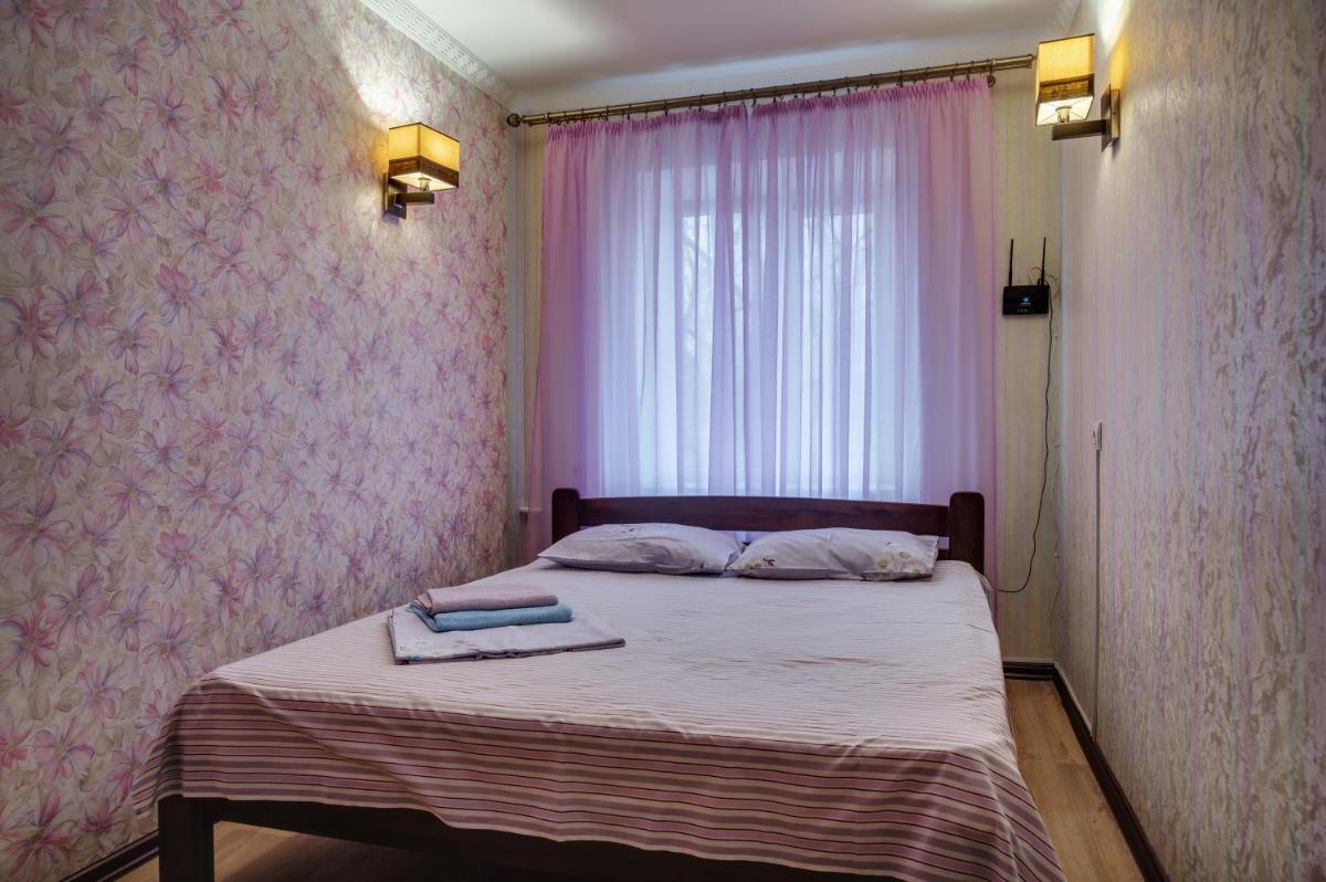 Apartment - Sobornyi Prospect 93 - Housity