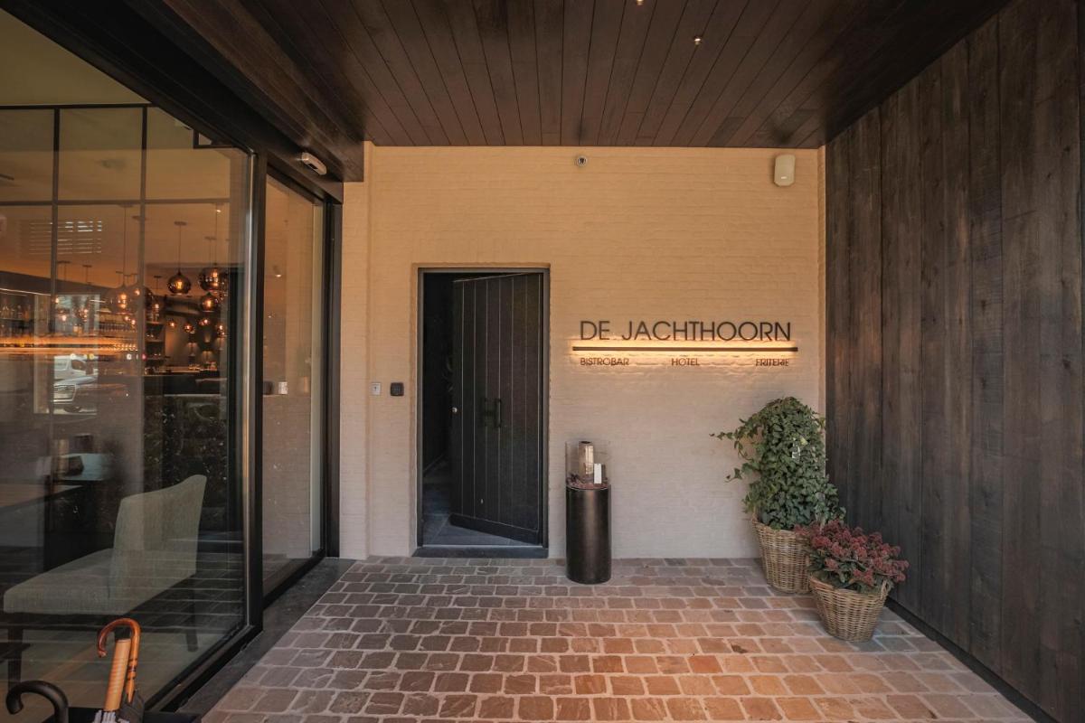 Hotel De Jachthoorn - Housity