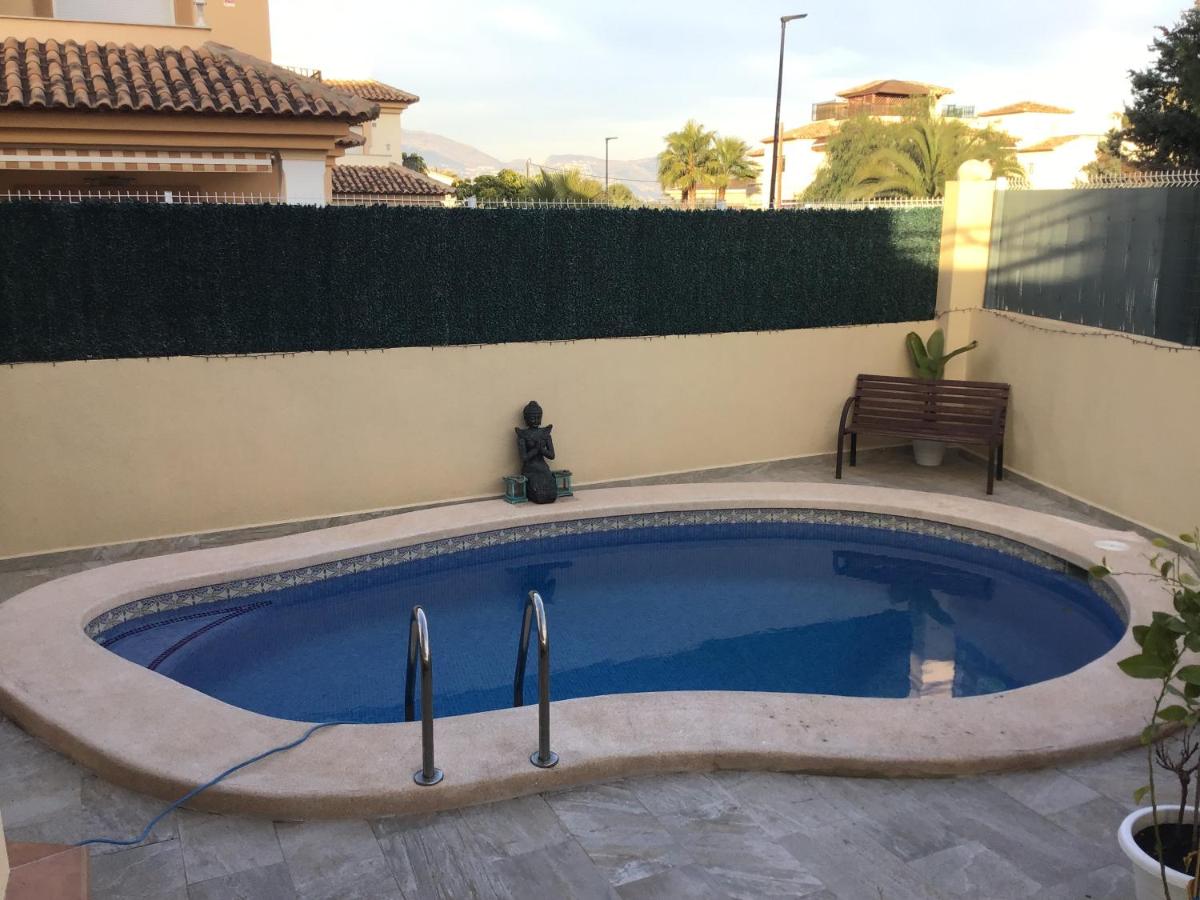 Double Room with Shared Bathroom and Shared Communal Areas R4 - Housity