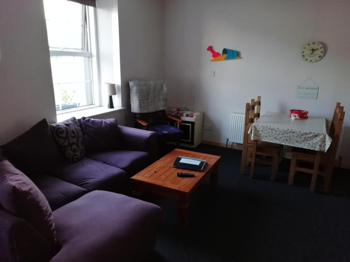 The River House Self Catering Apartment - Housity