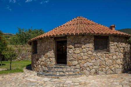 Complejo Rural Los Chozos Valle del Jerte - Housity