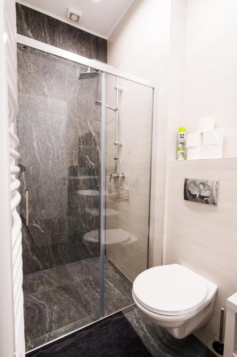 Apartmani Sterija - Housity