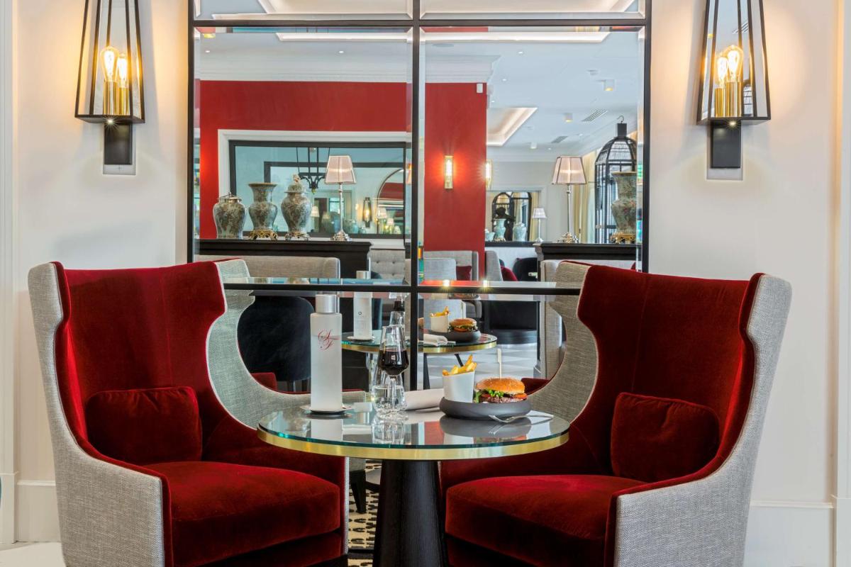 Boissons dans l'établissement Hôtel & Spa Les Sept Fontaines Best Western Premier