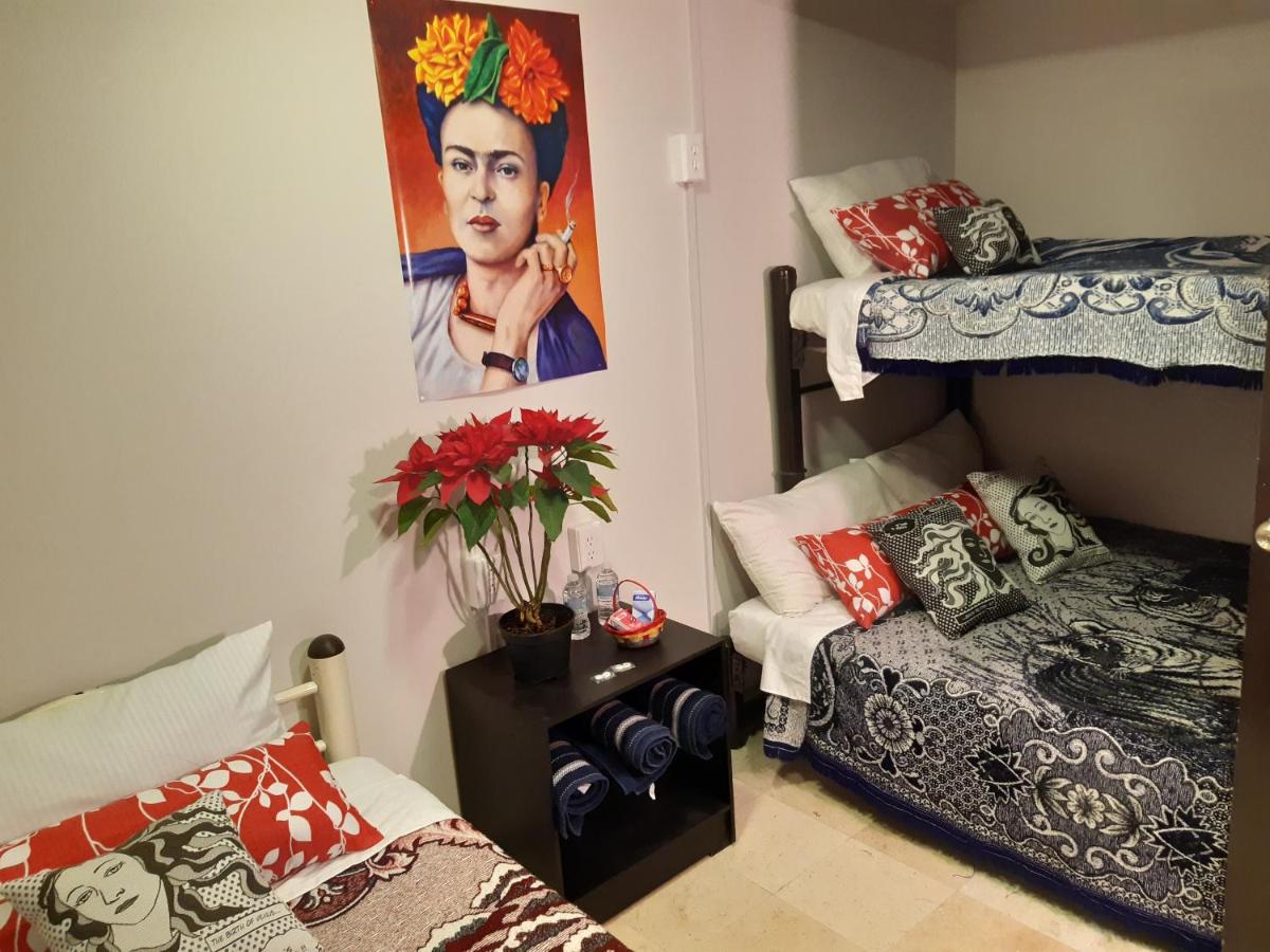 Alameda House - Housity