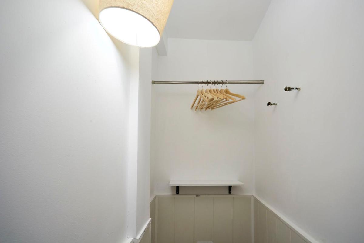 LEEWAYS APARTMENT I in SAN LORENZO - Housity
