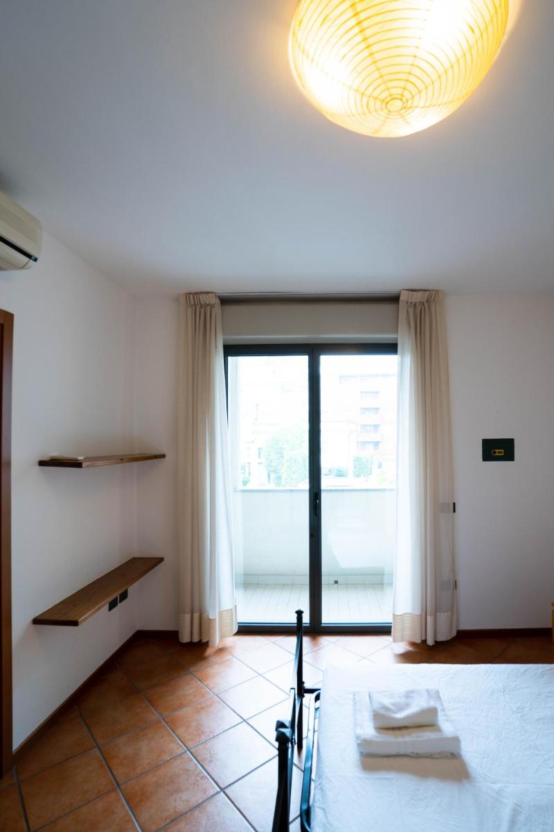V12 Apartments - Tadini 14 - Housity