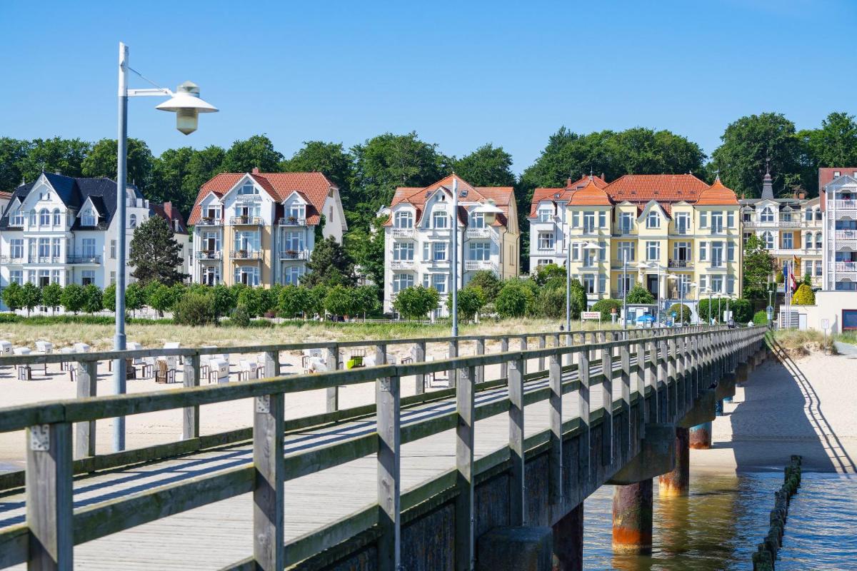 Strandhotel Möwe - Housity