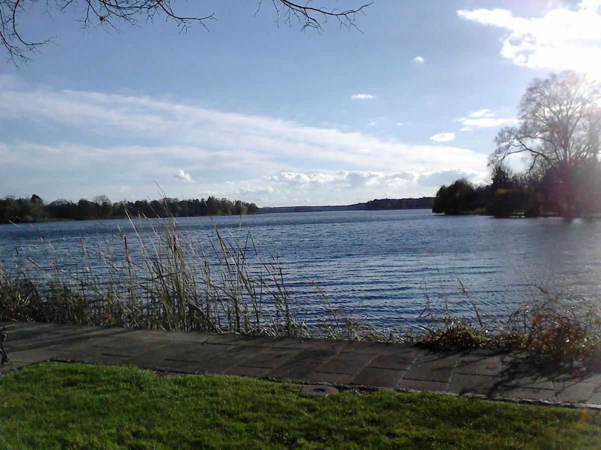 Ferienhaus Pauline am See - Housity