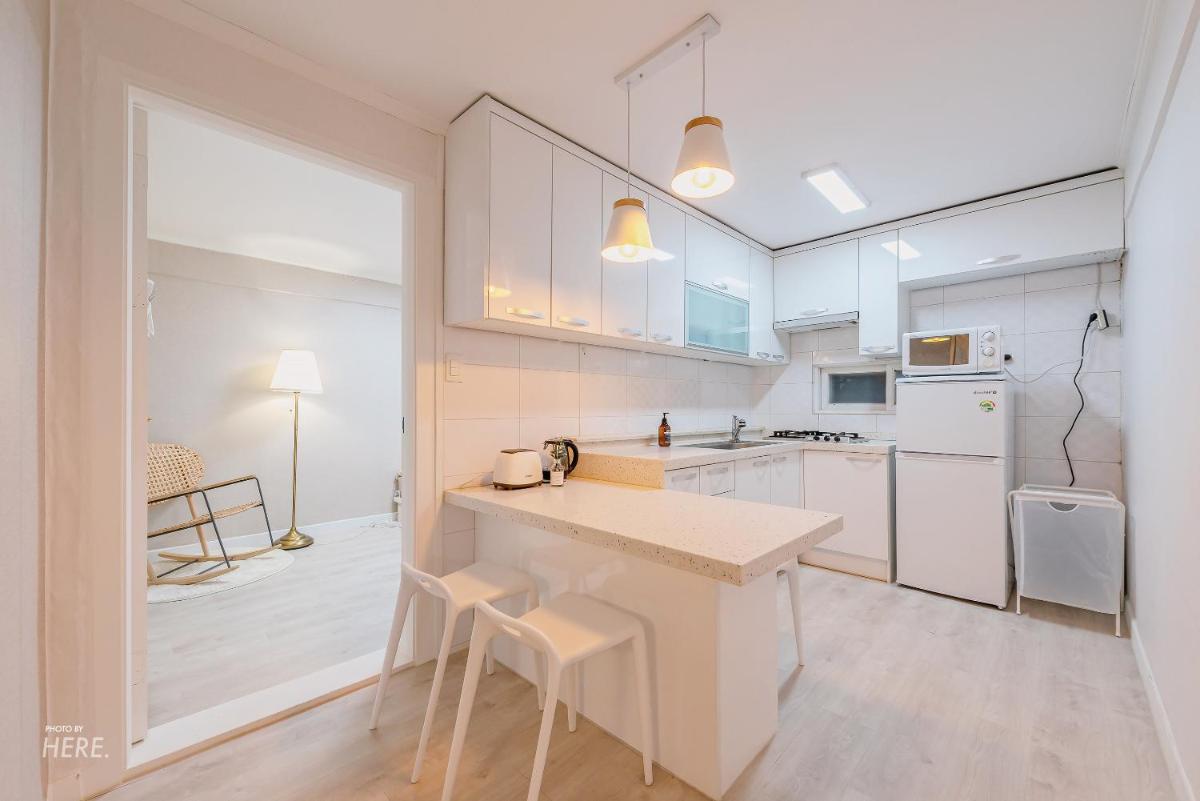 SeeU House Hongdae - Hizvo