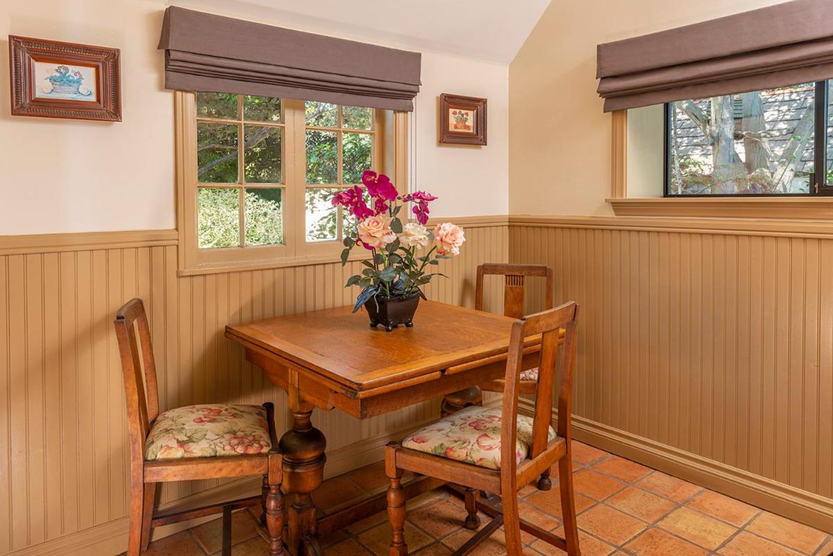 The Pierpont Inn - Housity
