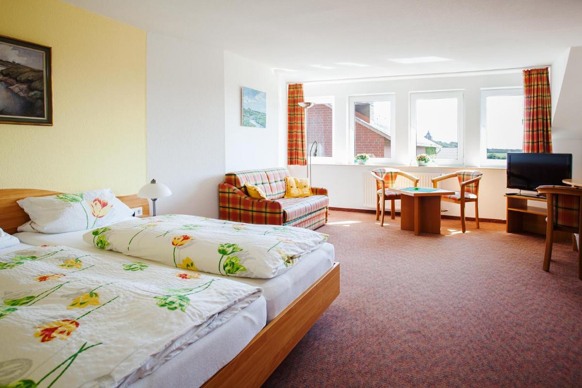 Hotel Hus Achtern Diek - Housity