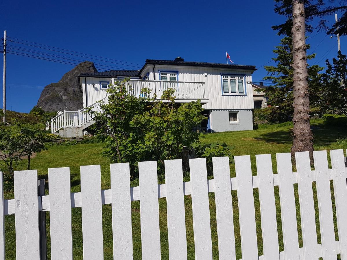 Knut Ellingsen - Housity