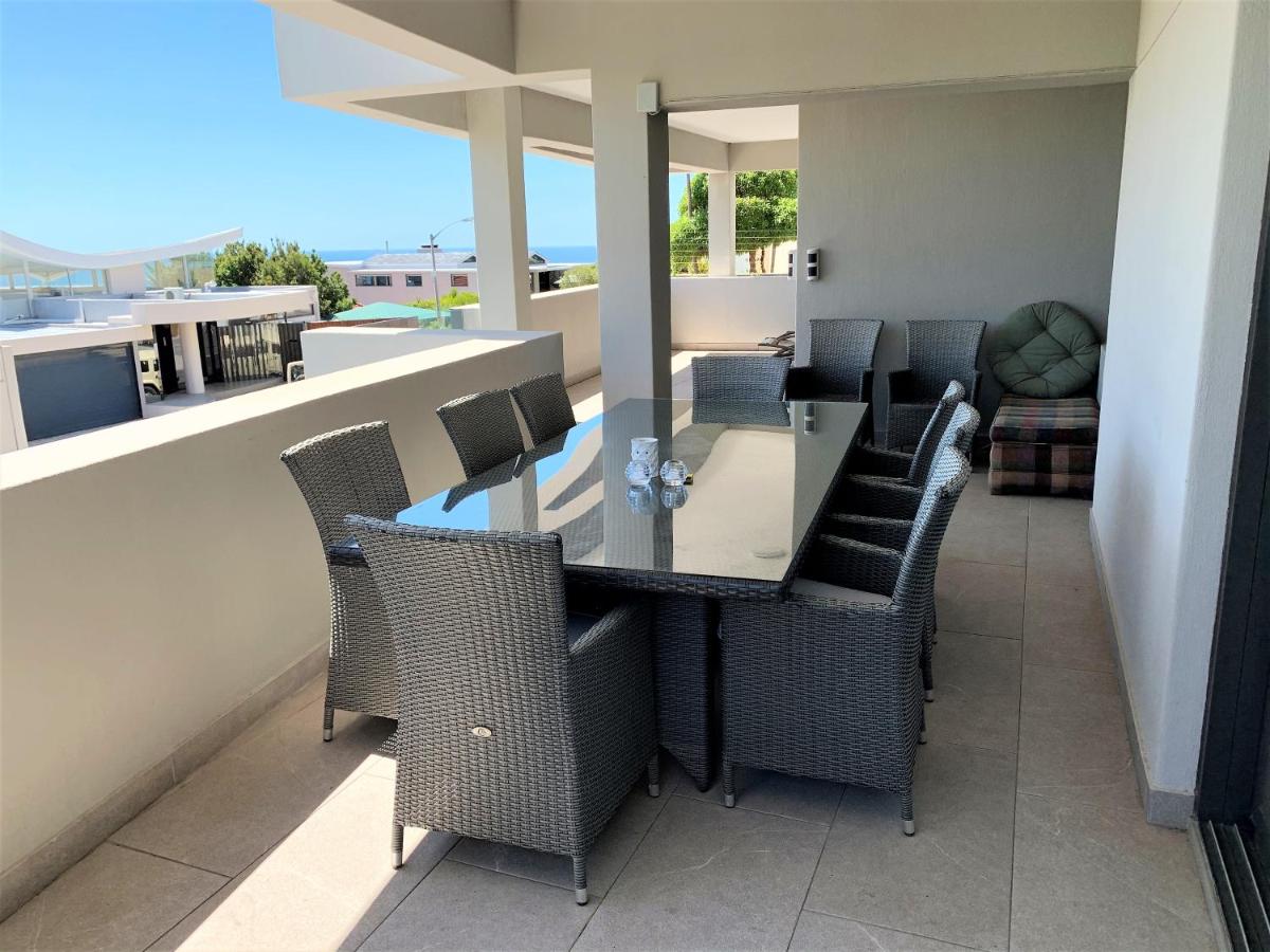 Suitetrails - 6 on Clifton - Spacious 2 bedroom apartment