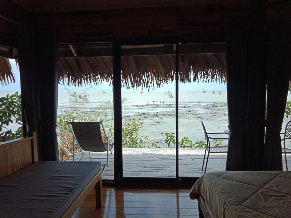 wetlandcamp บ้านชายเล - Housity