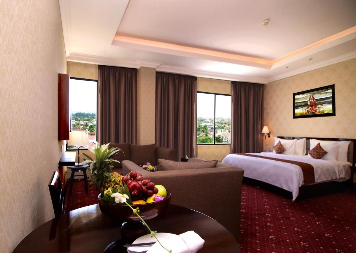 Hermes Palace Hotel Banda Aceh - Housity