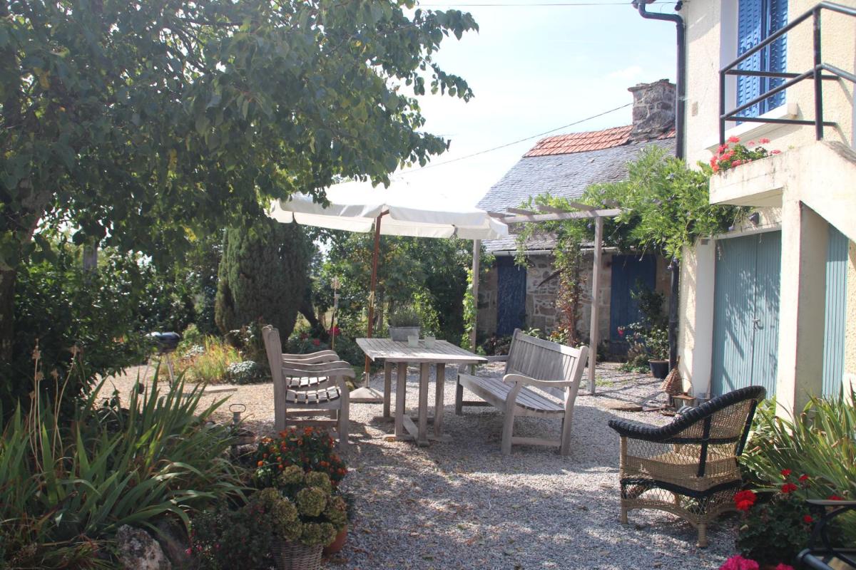 Apartment Fleur de Lys Bleue - Housity