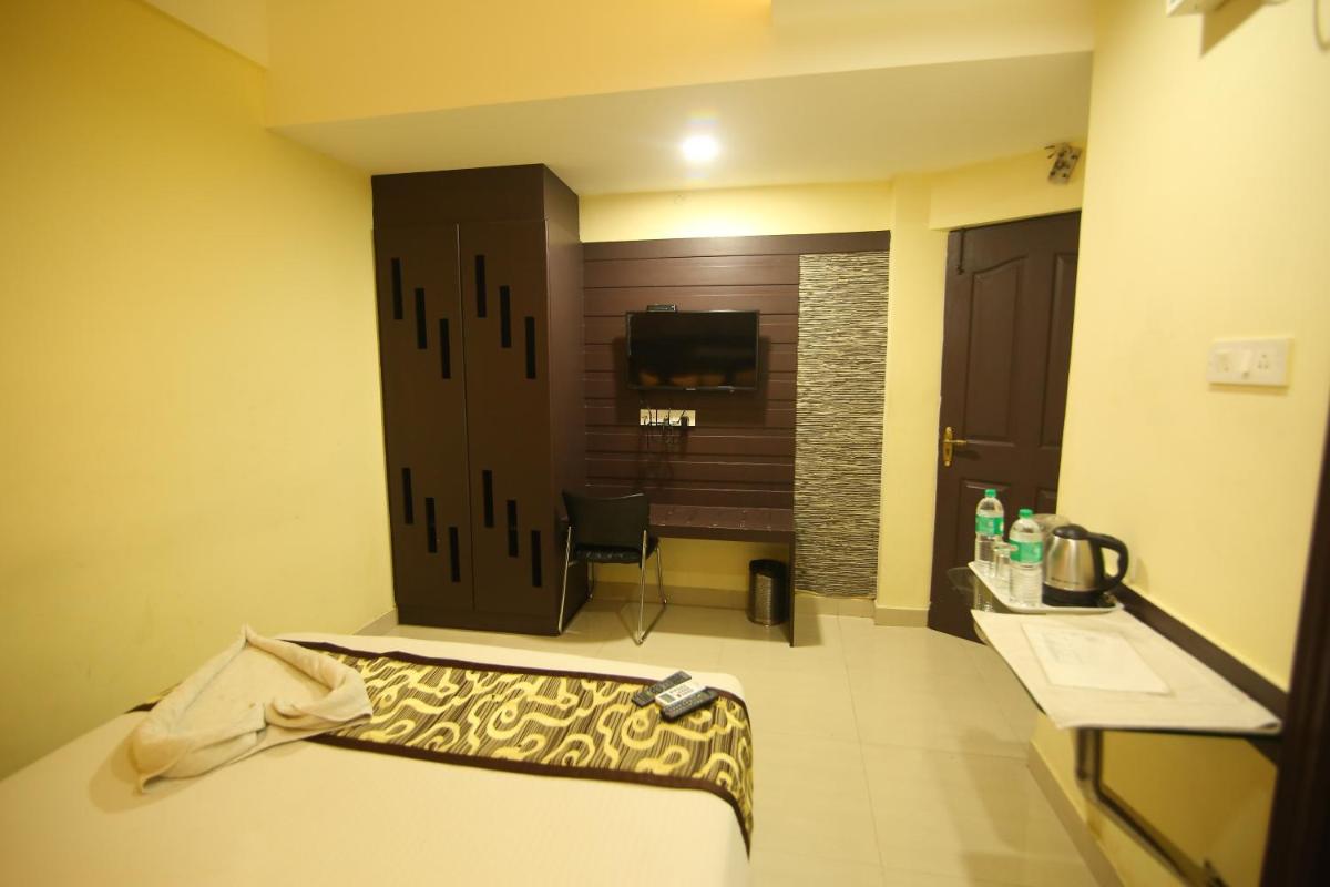 Hotel White Mount - Housity