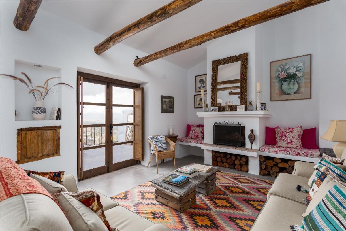 Casa Higueras - Housity