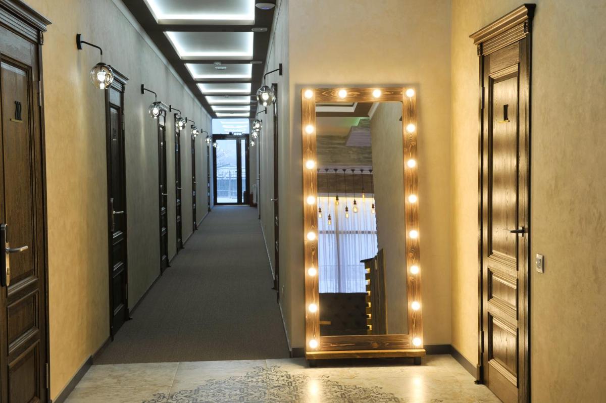 Suitetrails - Панорама loft hotel