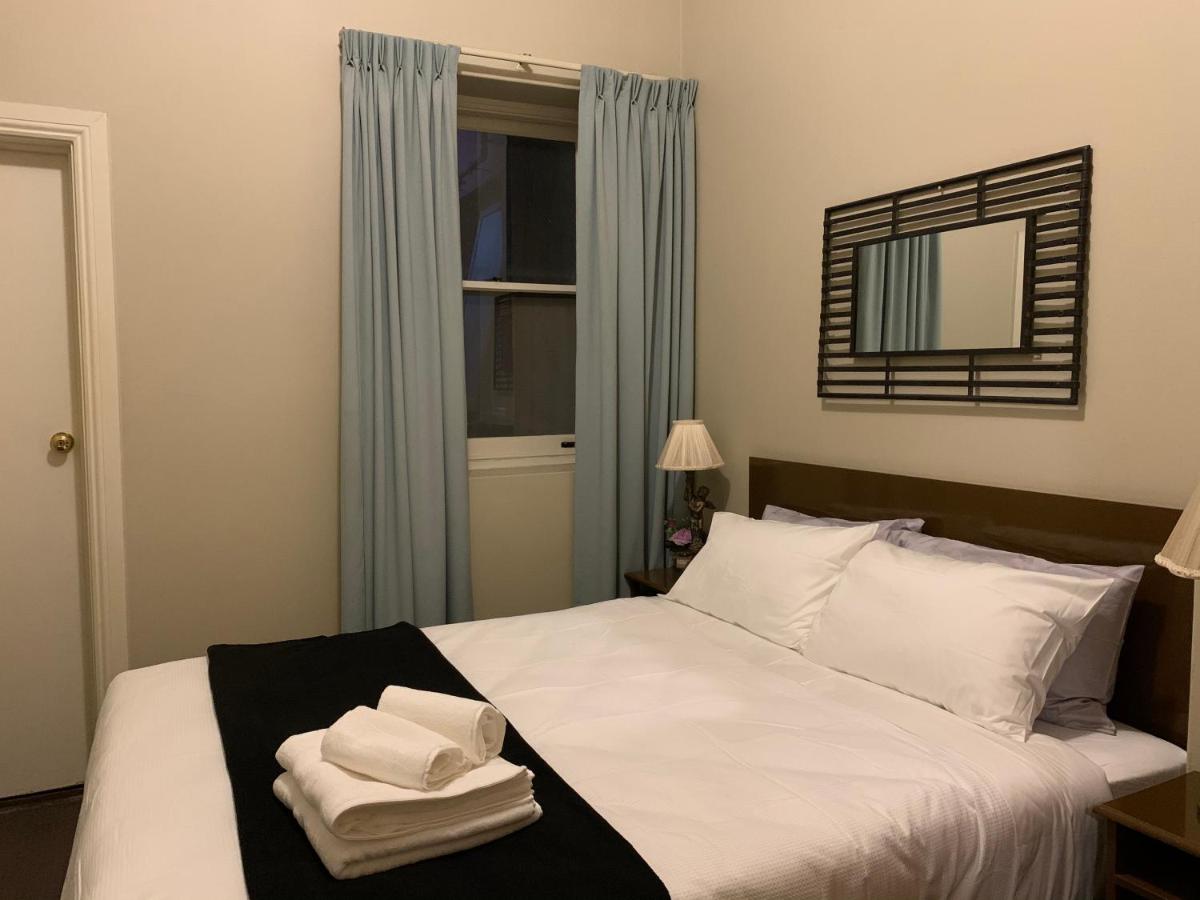 Suitetrails - Boutique Apartment in The Heart of Adelaide CBD
