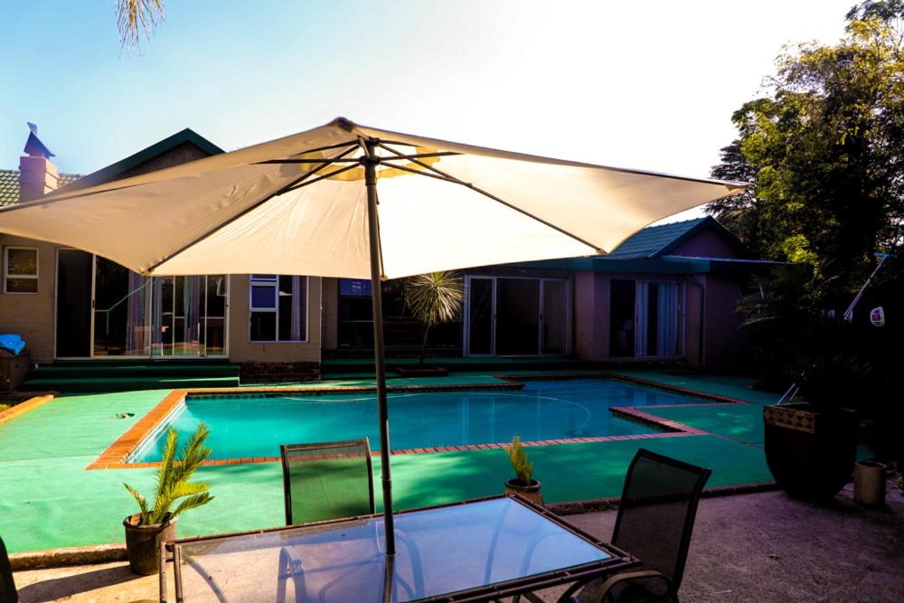 Suitetrails - The Exclusive Guesthouse