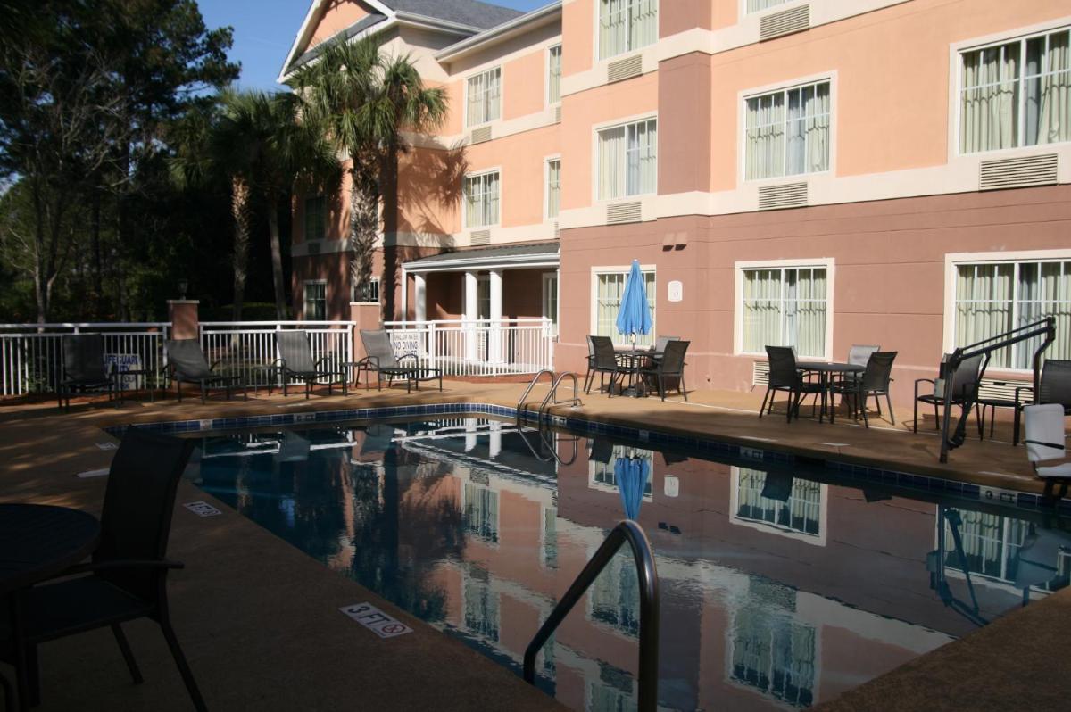 Okatie Hilton Head Hotel - Housity