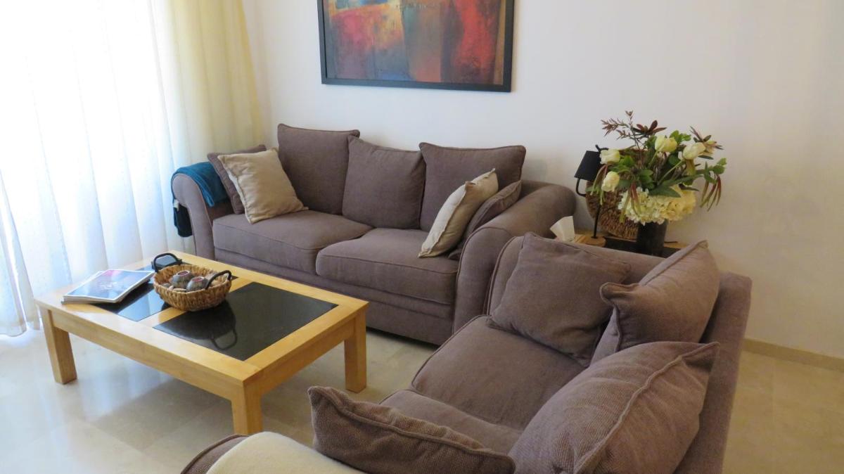 Casares Vacations - Housity