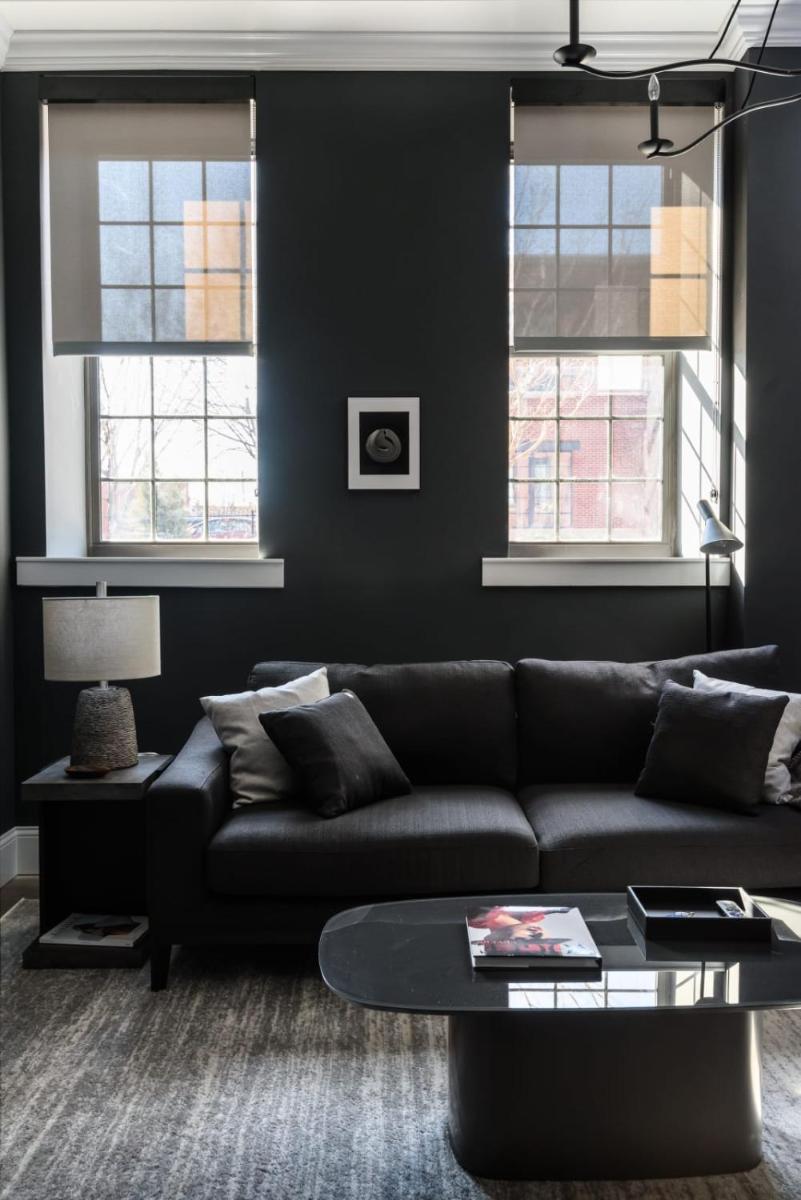 Revived LF Square 1BR with Rooftop by Zencity - Housity
