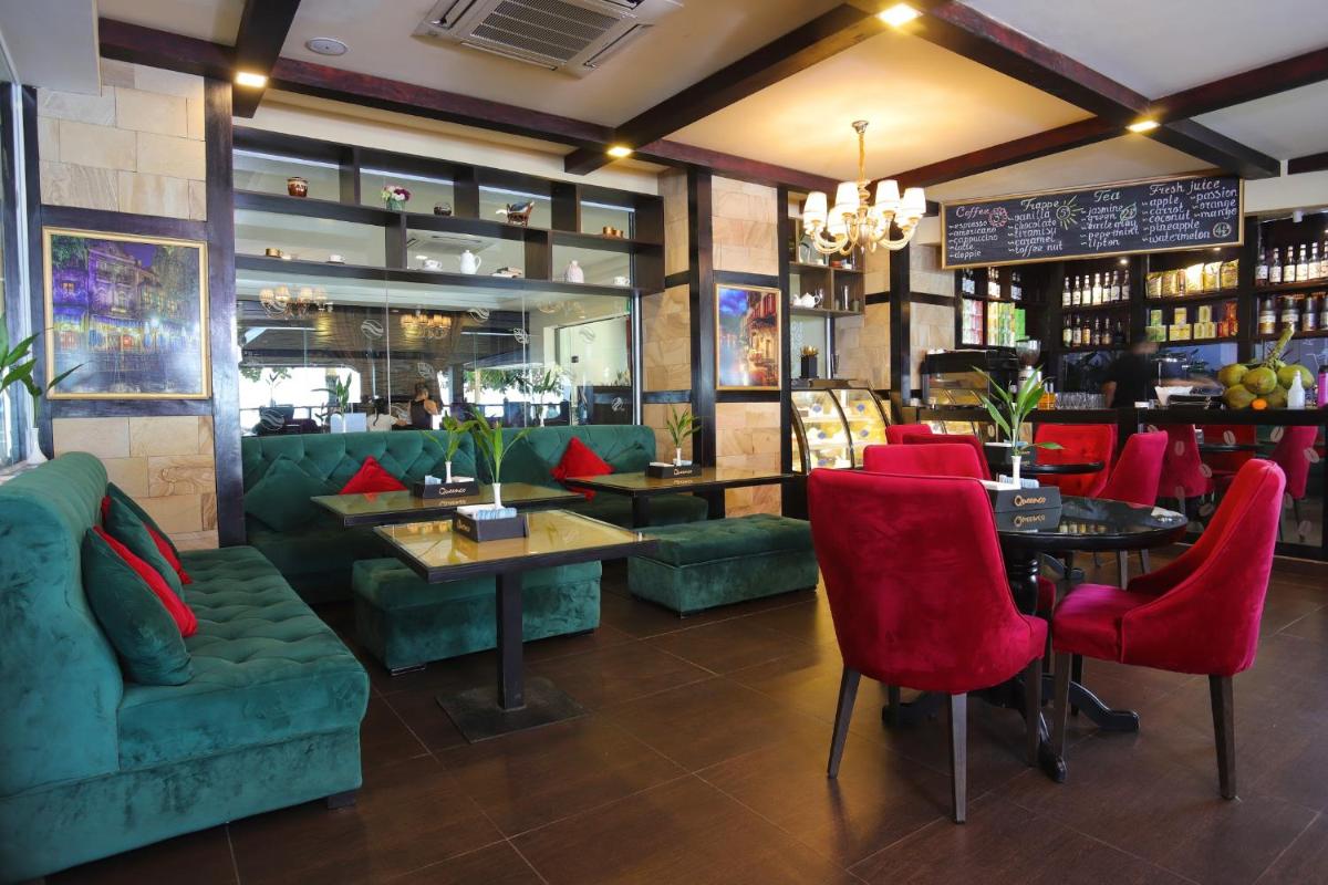 Queenco Hotel & Casino - Housity
