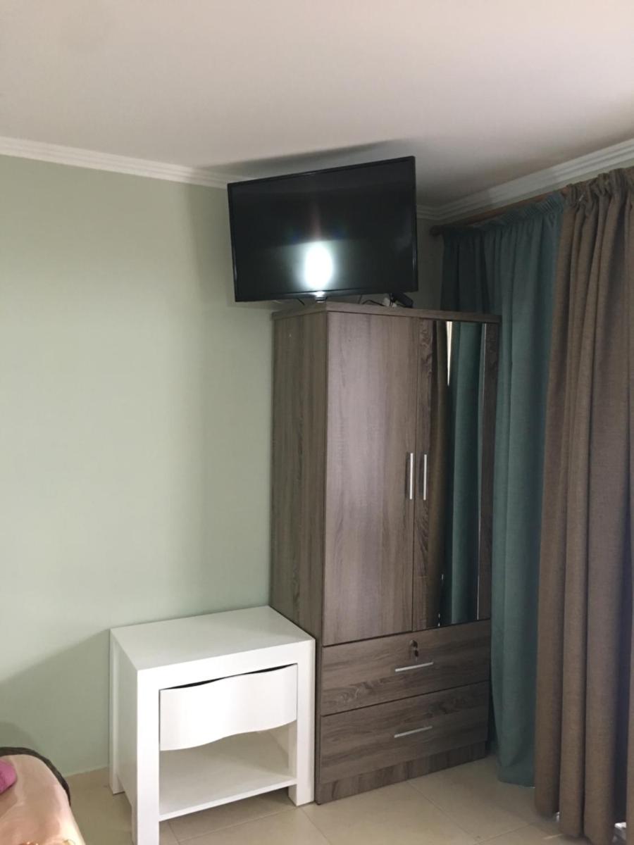 Livadia studio - Housity