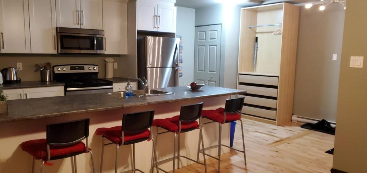 1-Bedroom Apartment Bellisimo AG by Amazing Property Rentals - Housity