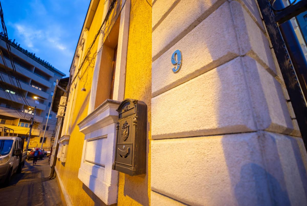 BUCUR 9 - Housity