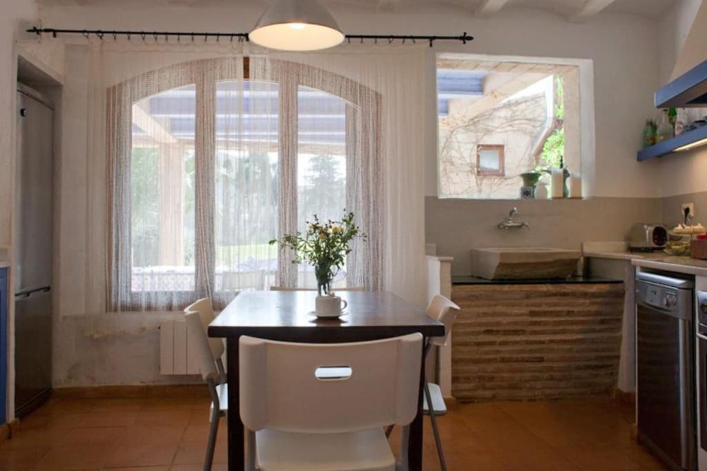 Suitetrails - Can Bordes casa rustica y confortable en el emporda