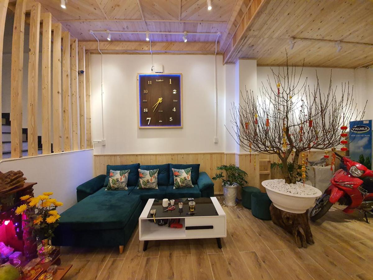 Lightning House 2 - Housity
