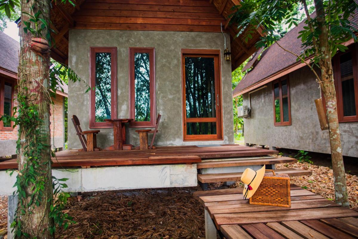 Kung Nok Tha Resort Nakhon Si Thammarat - Housity