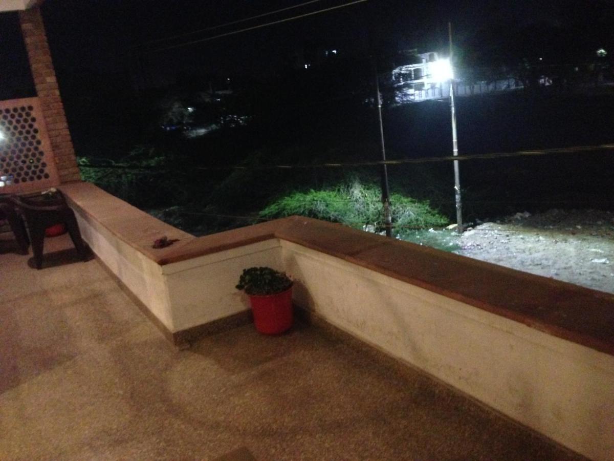 Hotel ALIG INN - Housity