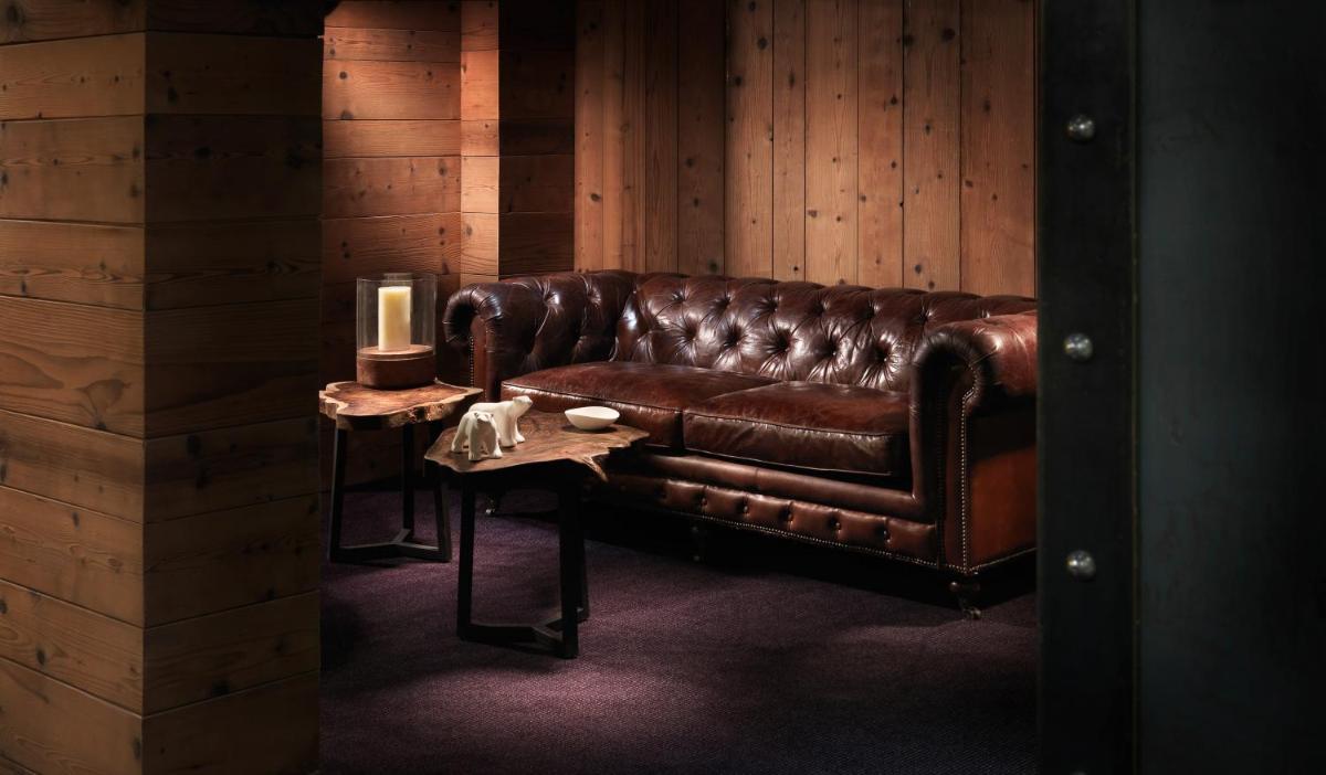 Coin salon dans l'établissement M de Megève
