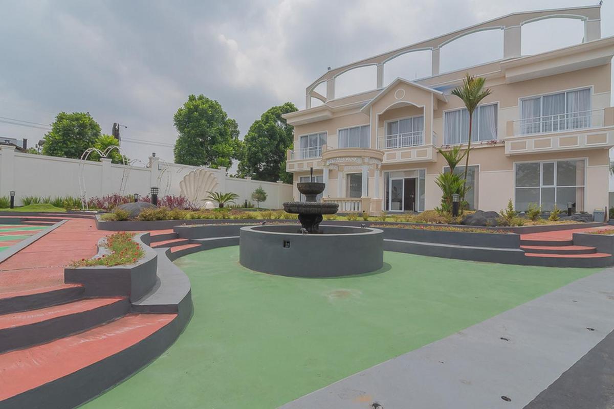 RedDoorz Syariah @ Villa Grand Mutiara Tasikmalaya - Housity
