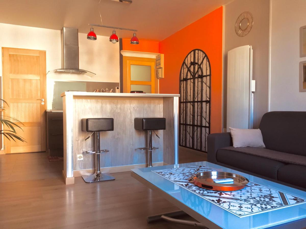 DUPLEX 52m2 hyper centre, petite TERRASSE exposée Sud - Housity