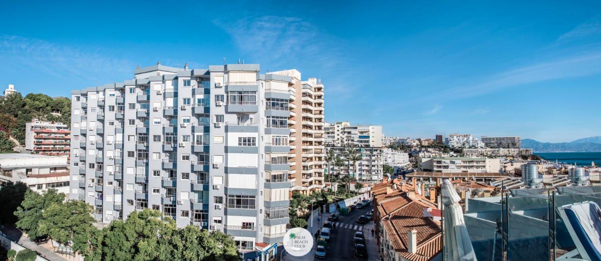 Palm Beach Club Apartamentos Carihuela - Housity