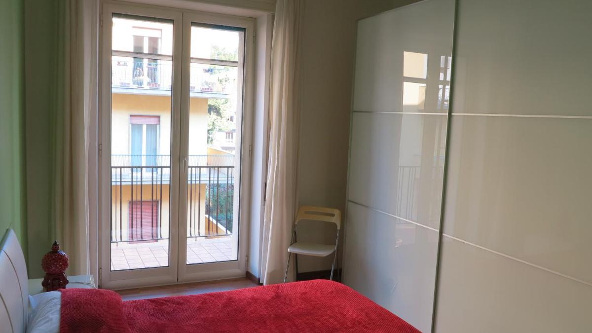Laura House - Housity