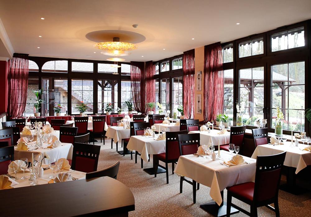 The Lakeside - Burghotel zu Strausberg - Housity