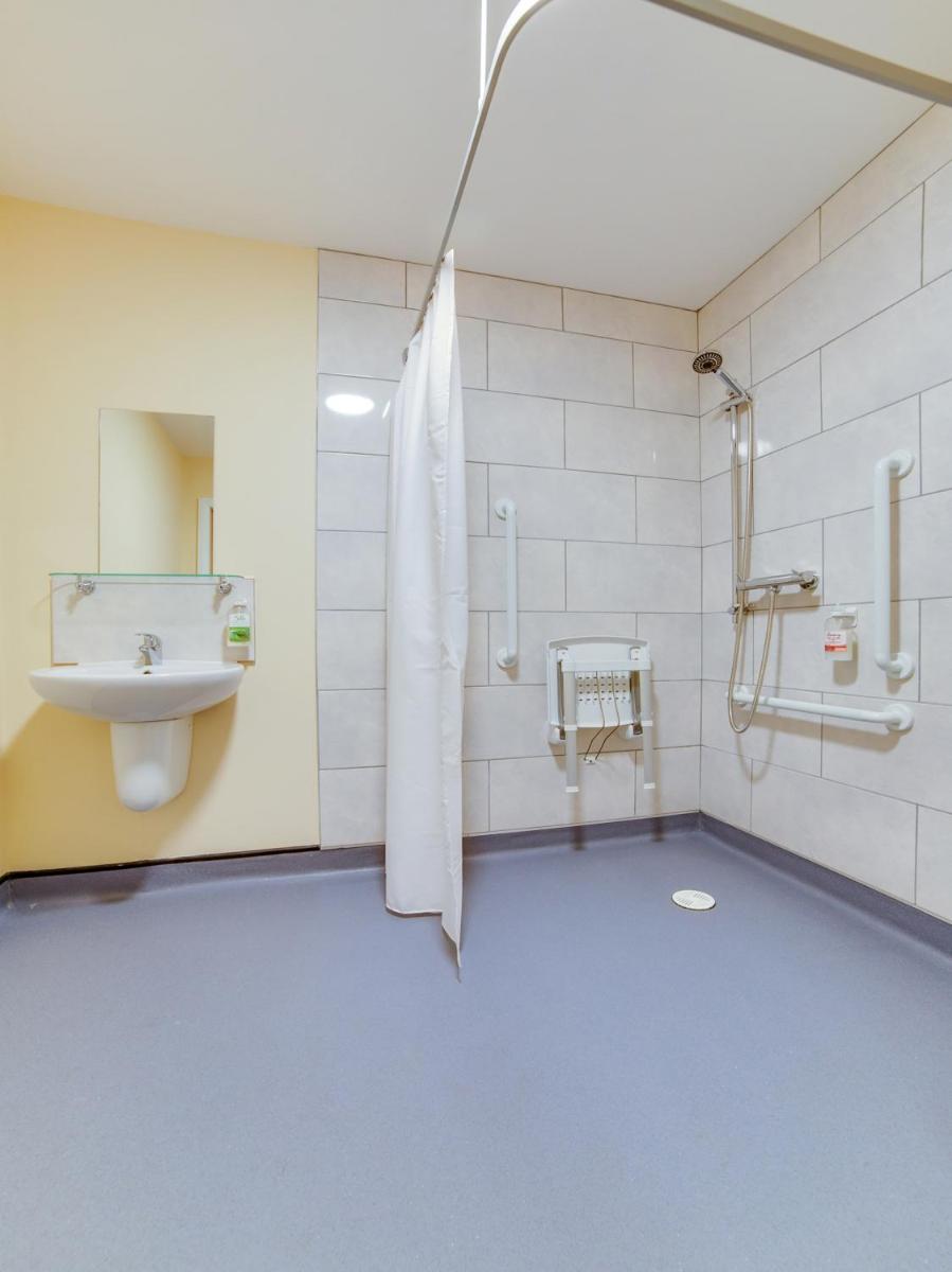 Standing Stones Lodge - Housity