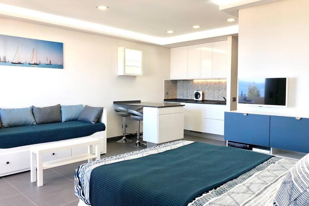 Suitetrails - Albufeira Jardim l Suite studio l blue lagoon