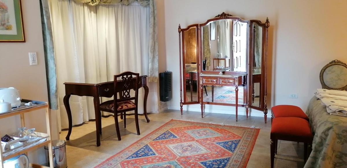 Malva Suite - Housity