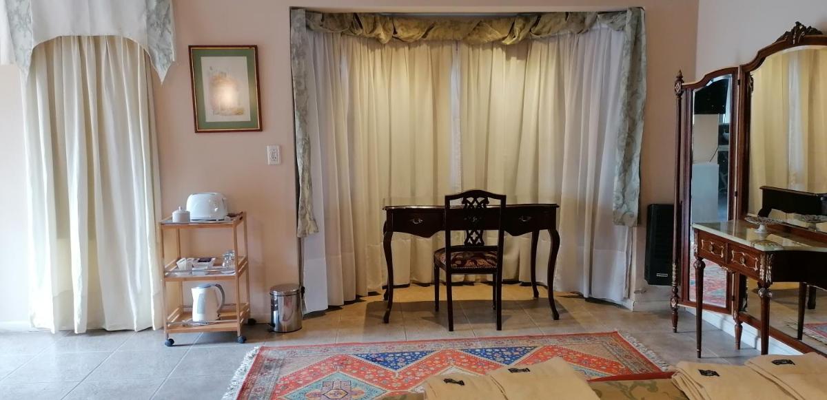 Malva Suite - Housity