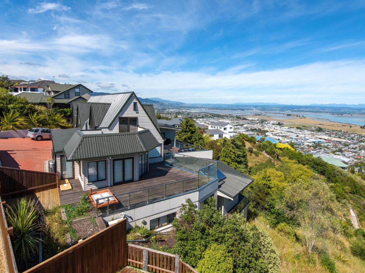 Eagles Nest Nelson - Nelson Holiday House - Housity
