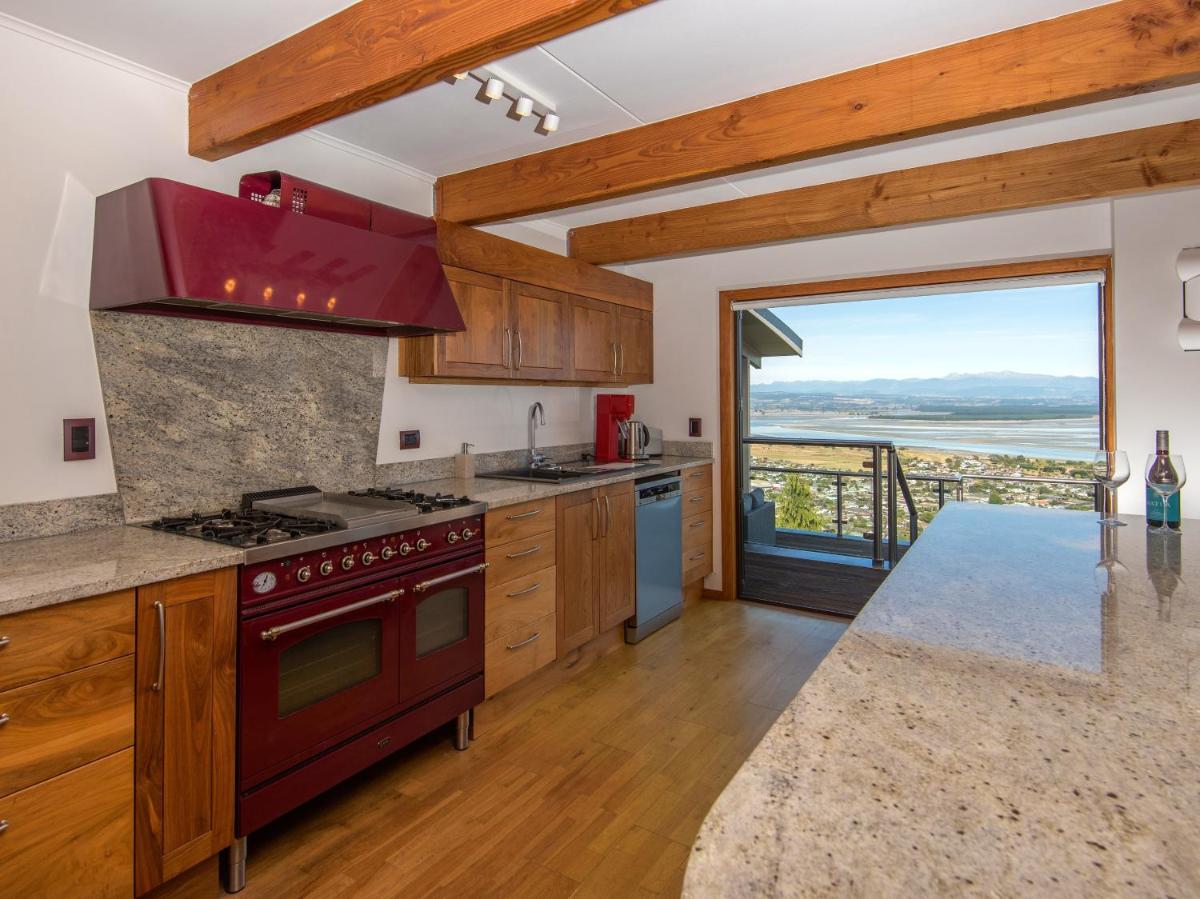 Eagles Nest Nelson - Nelson Holiday House - Housity