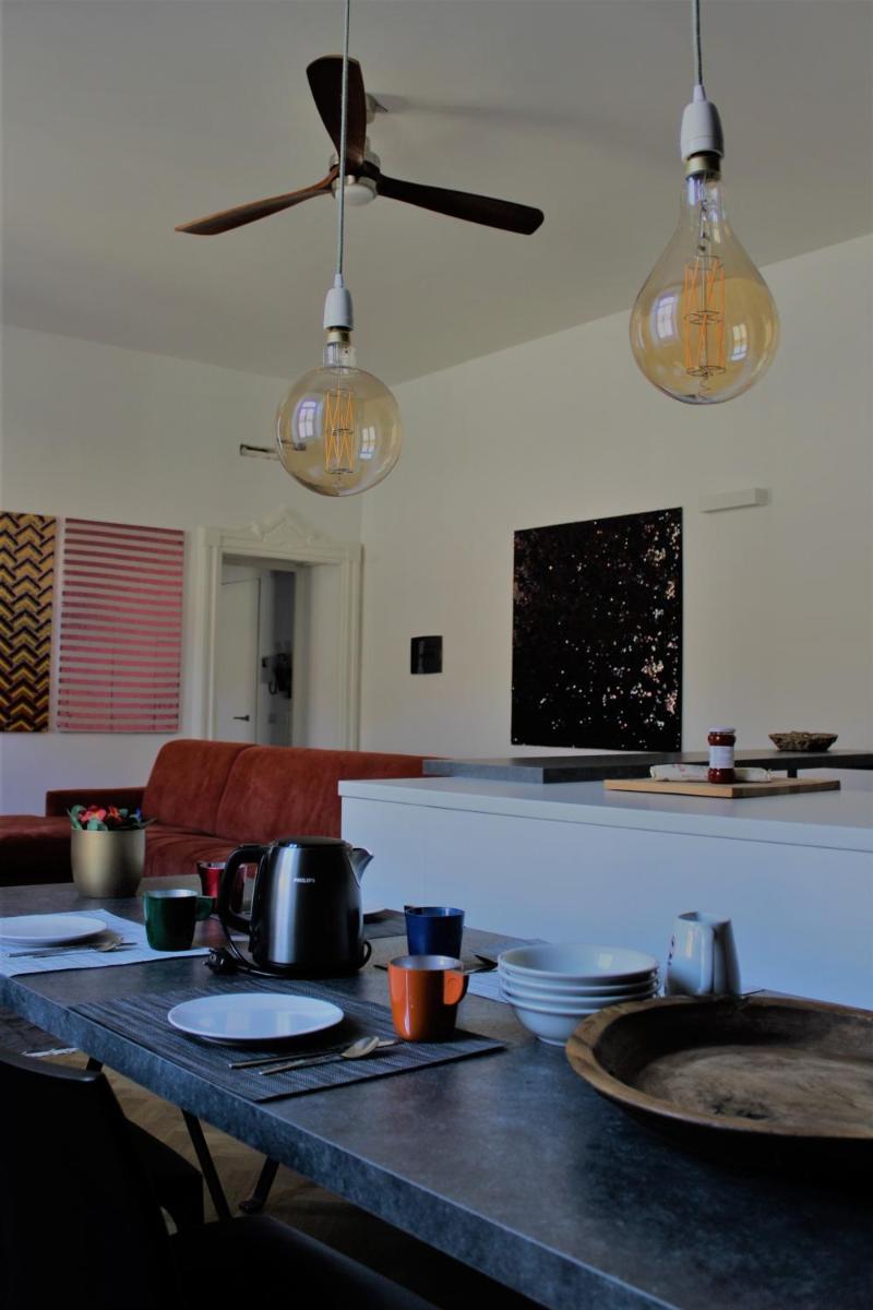 Palazzo della Torre Elegant Apartment in Como - Housity